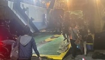 Seorang backpaker melalui TikTok membagikan pengalaman saat turun di Pelabuhan Padangbai, Karangasem.