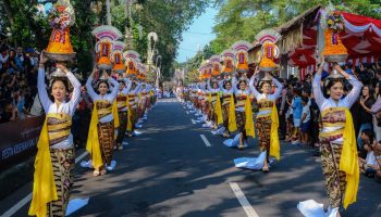 Pawai pembukaan Pesta Kesenian Bali ke-47, Sabtu (21/6)
