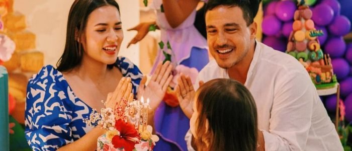 Potret Raisa dan Hamis Daud merayakan ulang tahun putrinya Potret Raisa dan Hamish Daud merayakan ulang tahun putrinya. sumber: IG/@raisa6690