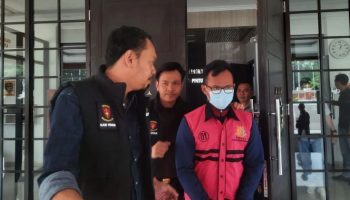 Oknum sekdes di Majalengka inisial MGS resmi ditahan.