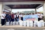 Wapa di Ume Ubud releases 1,000 liters of eco enzyme into the waters of Ulun Danu Beratan Temple as part of its 31st anniversary environmental initiative.