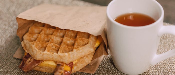 5 Makanan yang Sebaiknya Tidak Dikonsumsi Bersama Teh (sumber foto: Pexels/rdne)